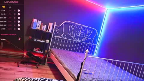 extra_topping online show from January 6, 9:30 am