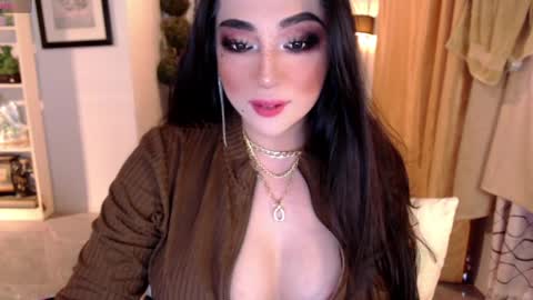 Snapshot of extraordinarypleasure chatting on May 24, 4:06 am Eunice online show from May 24, 4:06 am