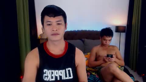 Snapshot of extraservice69menx chatting on October 14, 2:56 am JOHNDAVE online show from October 14, 2:56 am