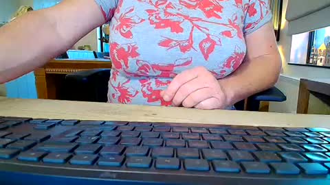 extremestef online show from July 27, 7:43 pm