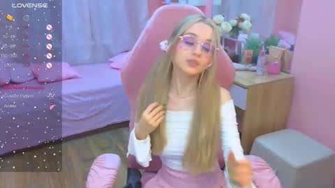 exxxcore_ online show from September 26, 1:15 pm