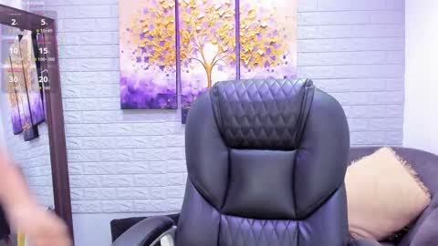      online show from November 29, 7:28 pm