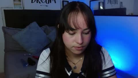 eymmy_24 online show from September 13, 2:22 am