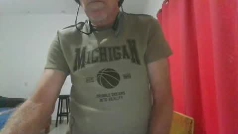 SweetZeek online show from November 21, 8:18 pm