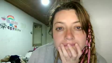 Aimee online show from October 27, 12:04 am