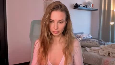  if you dont have fansly account yet use this link to registration    online show from February 18, 9:05 am