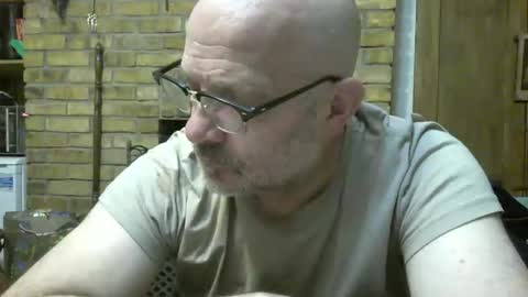 f1zzeek online show from January 31, 9:02 pm