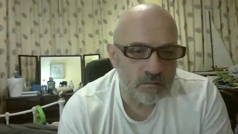 f1zzeek online show from March 23, 10:14 pm