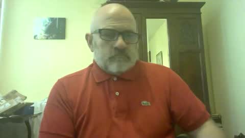Snapshot of f1zzeek chatting on April 27, 12:25 pm f1zzeek online show from April 27, 12:25 pm