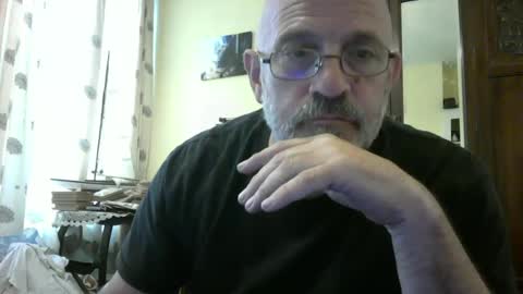 Snapshot of f1zzeek chatting on July 20, 12:51 pm f1zzeek online show from July 20, 12:51 pm