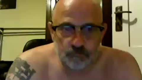 Snapshot of f1zzeek chatting on July 23, 11:02 pm f1zzeek online show from July 23, 11:02 pm