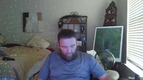 F33l Good online show from February 7, 1:37 pm