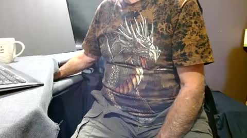 What Do You Like online show from December 12, 5:59 pm