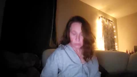 Snapshot of faberini chatting on May 17, 1:25 am FabOmobono online show from May 17, 1:25 am