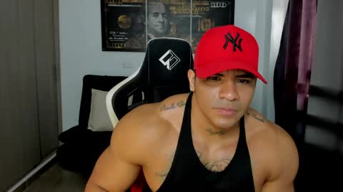 Fabian arango online show from April 22, 5:47 pm