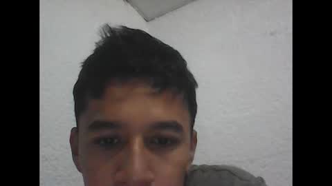 Snapshot of fabiar11 chatting on March 2, 11:50 am R online show from March 2, 11:50 am