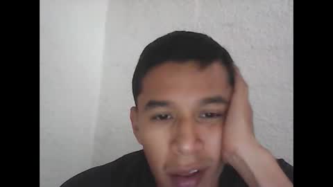 Snapshot of fabiar11 chatting on March 15, 5:30 pm R online show from March 15, 5:30 pm