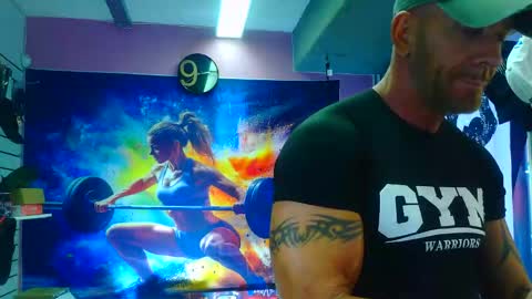 fabxxxl online show from November 14, 8:46 am