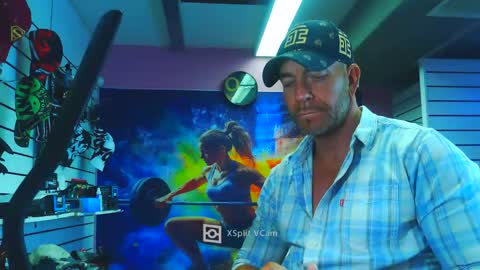 fabxxxl online show from February 27, 7:30 am