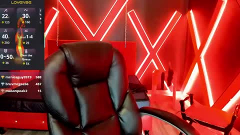 fabzy online show from April 18, 7:58 pm