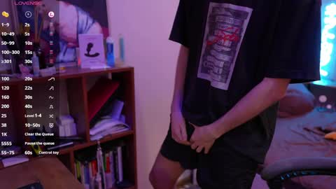 faceless online show from June 6, 6:56 pm