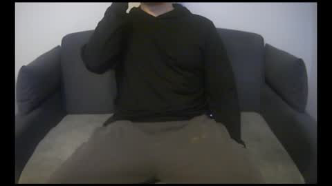 FacelessEscape online show from March 8, 11:58 am