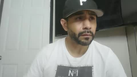 Mark online show from November 14, 9:41 am