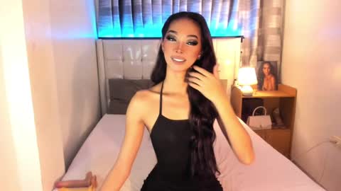 faelore online show from December 3, 1:08 am