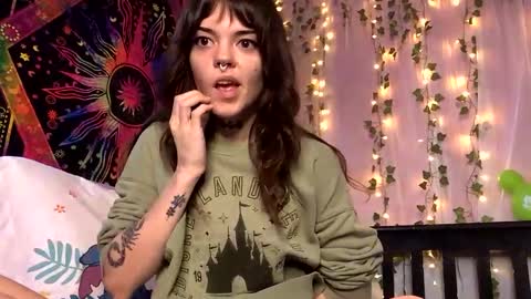 Faerie 3 online show from September 24, 11:41 pm