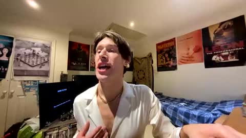 Snapshot of fagboysissy chatting on November 3, 1:40 am fagboysissy online show from November 3, 1:40 am