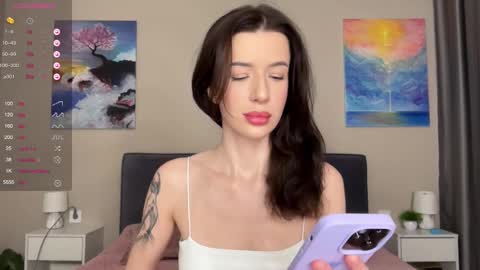 Snapshot of fairy_bloomix chatting on February 5, 7:53 pm Bloom online show from February 5, 7:53 pm