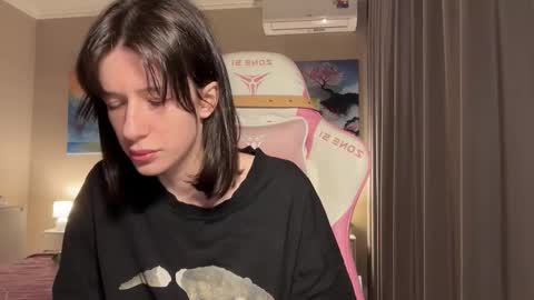 Snapshot of fairy_bloomix chatting on September 22, 5:48 pm Bloom online show from September 22, 5:48 pm