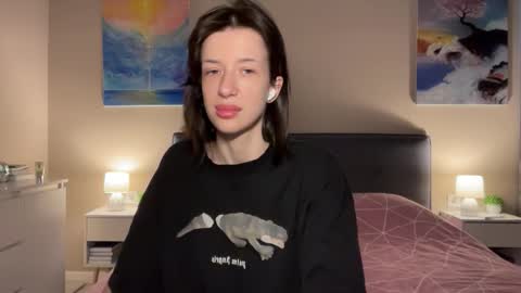 Snapshot of fairy_bloomix chatting on October 8, 5:49 am Bloom online show from October 8, 5:49 am