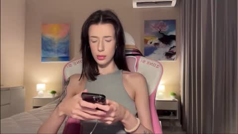 Bloom  online show from November 5, 11:10 am