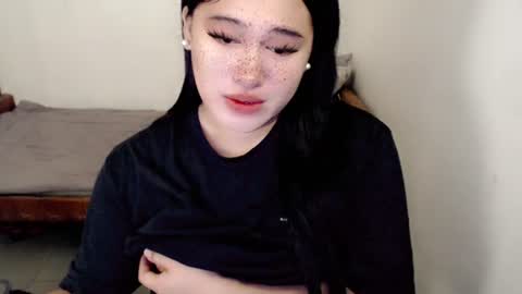 Snapshot of fairy_cuddle chatting on June 27, 6:07 am call me shanaia online show from June 27, 6:07 am