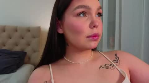 Snapshot of fairy_mairy chatting on December 5, 5:37 am Mairy online show from December 5, 5:37 am