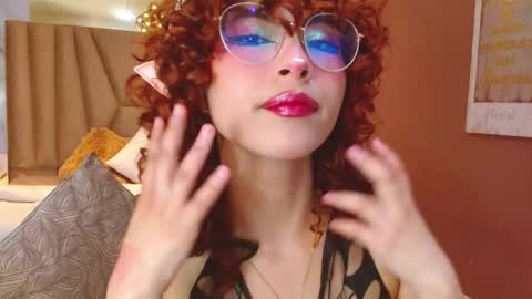 FAIRY online show from October 5, 8:29 pm