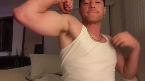 Snapshot of fairybae5 chatting on December 24, 10:22 am Travis online show from December 24, 10:22 am