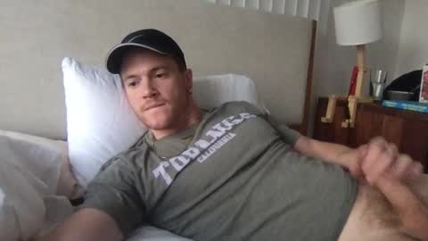 Snapshot of fairybae5 chatting on March 1, 1:22 am Travis online show from March 1, 1:22 am