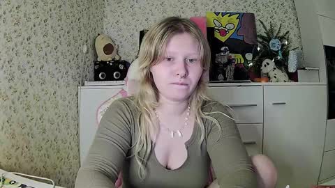 Arisha online show from December 27, 7:14 pm