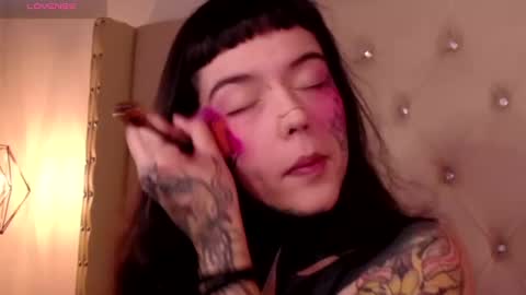 Snapshot of fairyflexxx chatting on December 20, 1:03 am Fairy online show from December 20, 1:03 am