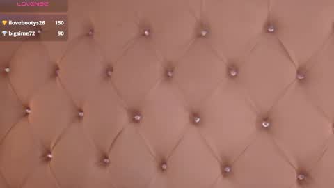 Snapshot of fairyflexxx chatting on December 20, 3:53 pm Fairy online show from December 20, 3:53 pm