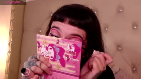 Snapshot of fairyflexxx chatting on December 21, 3:36 am Fairy online show from December 21, 3:36 am