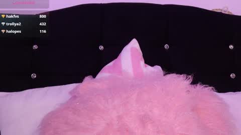 Snapshot of fairyflexxx chatting on January 28, 11:39 pm Fairy online show from January 28, 11:39 pm