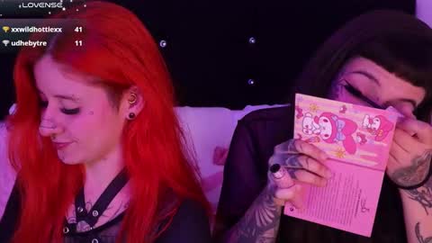 Snapshot of fairyflexxx chatting on February 1, 12:29 am Fairy online show from February 1, 12:29 am