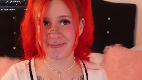 Snapshot of fairyflexxx chatting on February 18, 9:09 pm Fairy online show from February 18, 9:09 pm