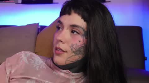 Snapshot of fairyflexxx chatting on October 2, 3:46 am Fairy online show from October 2, 3:46 am