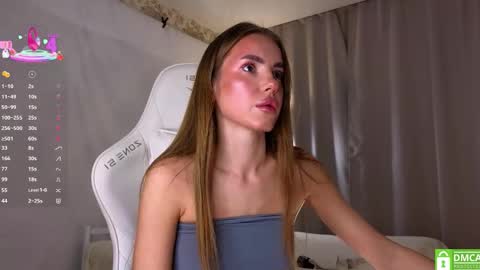 Snapshot of fairyfuckdust chatting on October 3, 12:18 am fairyfuckdust online show from October 3, 12:18 am