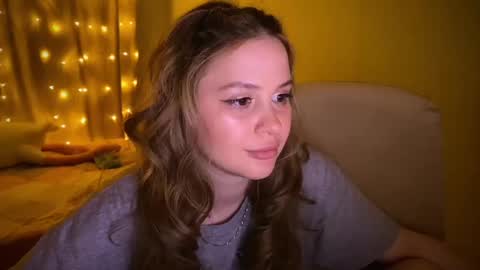 Ilona online show from February 21, 7:10 pm