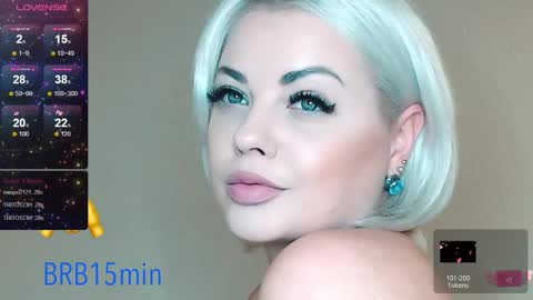 Snapshot of fairyjewell chatting on January 9, 8:01 pm Jewell online show from January 9, 8:01 pm